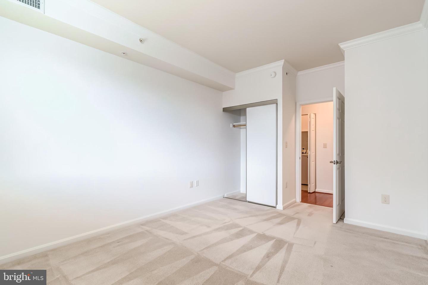 19355 CYPRESS RIDGE TER #1006, LEESBURG, Virginia 20176, 3 Bedrooms Bedrooms, ,2 BathroomsBathrooms,Residential,For sale,19355 CYPRESS RIDGE TER #1006,VALO2111740 MLS # VALO2111740 19355 CYPRESS RIDGE TER #1006, LEESBURG, Virginia 20176, 3 Bedrooms Bedrooms, ,2 BathroomsBathrooms,Residential,For sale,19355 CYPRESS RIDGE TER #1006,VALO2111740 MLS # VALO2111740