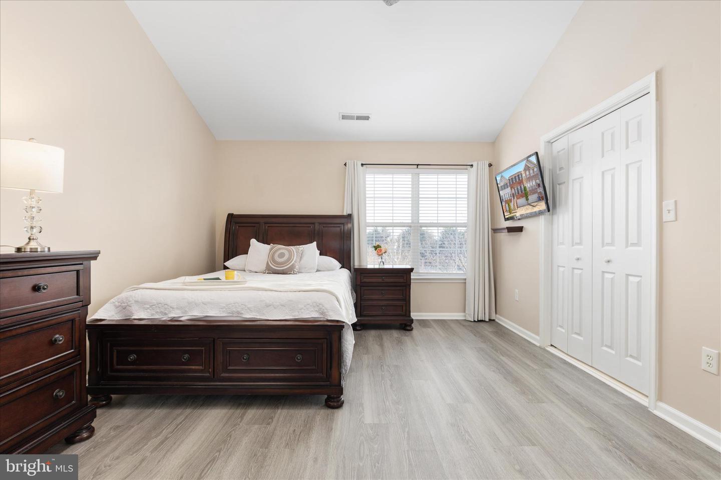 21314 LORD NELSON TER, ASHBURN, Virginia 20147, 3 Bedrooms Bedrooms, ,2 BathroomsBathrooms,Residential,For sale,21314 LORD NELSON TER,VALO2111742 MLS # VALO2111742