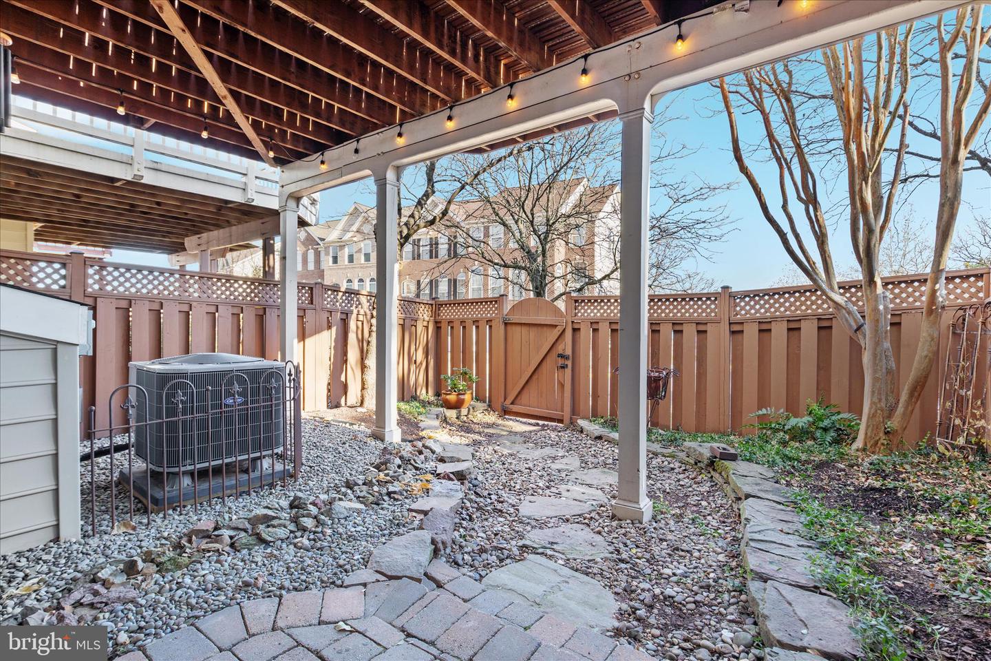 21314 LORD NELSON TER, ASHBURN, Virginia 20147, 3 Bedrooms Bedrooms, ,2 BathroomsBathrooms,Residential,For sale,21314 LORD NELSON TER,VALO2111742 MLS # VALO2111742