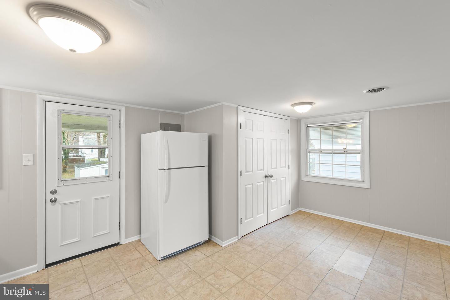 204 SHENANDOAH AVE, WINCHESTER, Virginia 22601, 2 Bedrooms Bedrooms, ,1 BathroomBathrooms,Residential,For sale,204 SHENANDOAH AVE,VAWI2009534 MLS # VAWI2009534