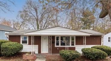 204 SHENANDOAH AVE, WINCHESTER, Virginia 22601, 2 Bedrooms Bedrooms, ,1 BathroomBathrooms,Residential,For sale,204 SHENANDOAH AVE,VAWI2009534 MLS # VAWI2009534