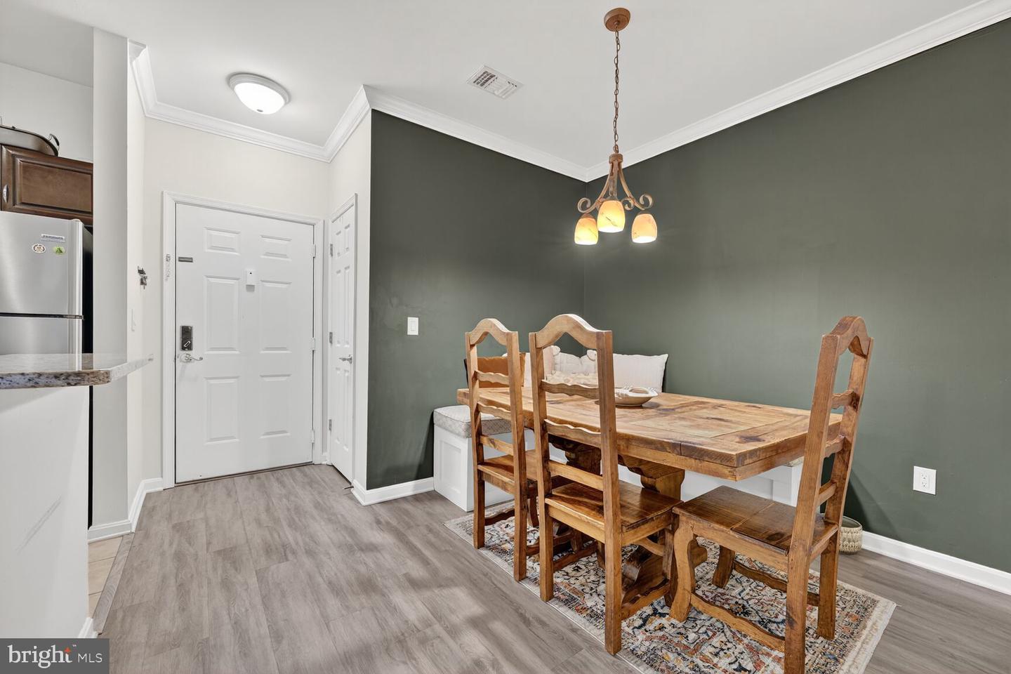 4550 STRUTFIELD LN #2213, ALEXANDRIA, Virginia 22311, 2 Bedrooms Bedrooms, ,2 BathroomsBathrooms,Residential,For sale,4550 STRUTFIELD LN #2213,VAAX2052078 MLS # VAAX2052078 4550 STRUTFIELD LN #2213, ALEXANDRIA, Virginia 22311, 2 Bedrooms Bedrooms, ,2 BathroomsBathrooms,Residential,For sale,4550 STRUTFIELD LN #2213,VAAX2052078 MLS # VAAX2052078