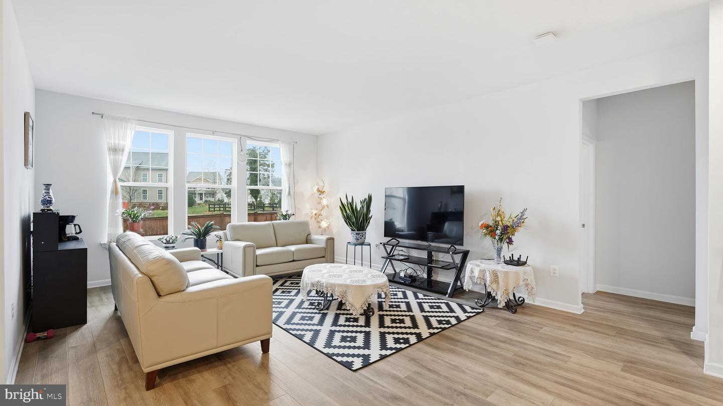 208 CONEFLOWER LN, STAFFORD, Virginia 22554, 4 Bedrooms Bedrooms, ,3 BathroomsBathrooms,Residential,For sale,208 CONEFLOWER LN,VAST2044454 MLS # VAST2044454