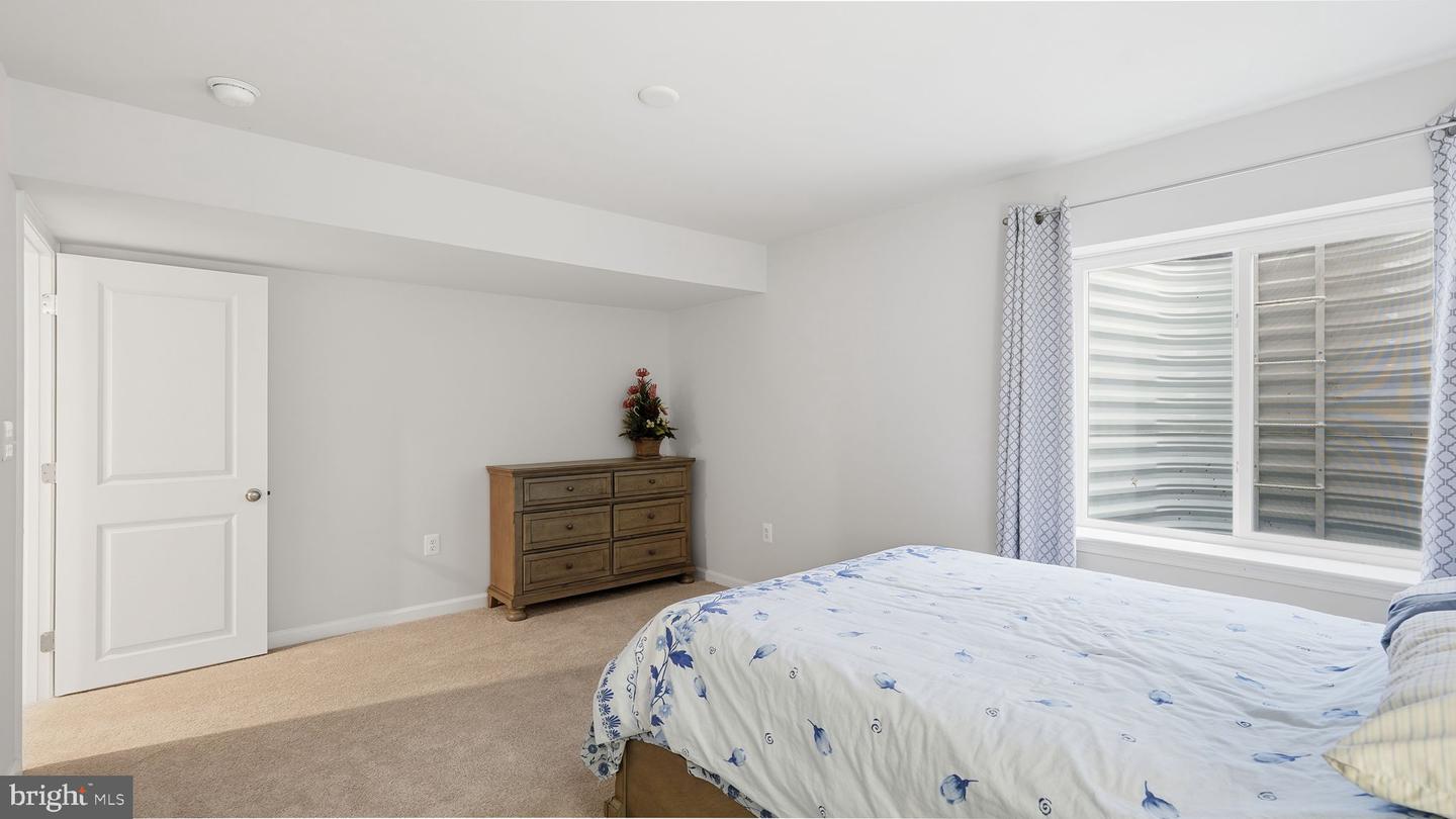 208 CONEFLOWER LN, STAFFORD, Virginia 22554, 4 Bedrooms Bedrooms, ,3 BathroomsBathrooms,Residential,For sale,208 CONEFLOWER LN,VAST2044454 MLS # VAST2044454