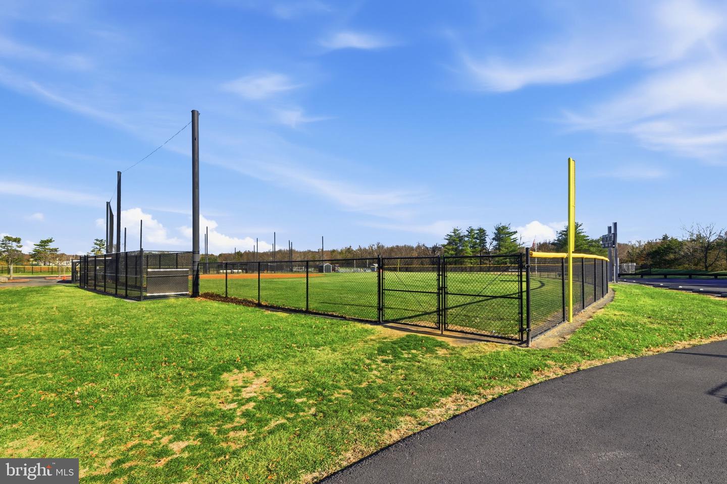 20963 TIMBER RIDGE TER #103, ASHBURN, Virginia 20147, 1 Bedroom Bedrooms, ,1 BathroomBathrooms,Residential,For sale,20963 TIMBER RIDGE TER #103,VALO2111770 MLS # VALO2111770