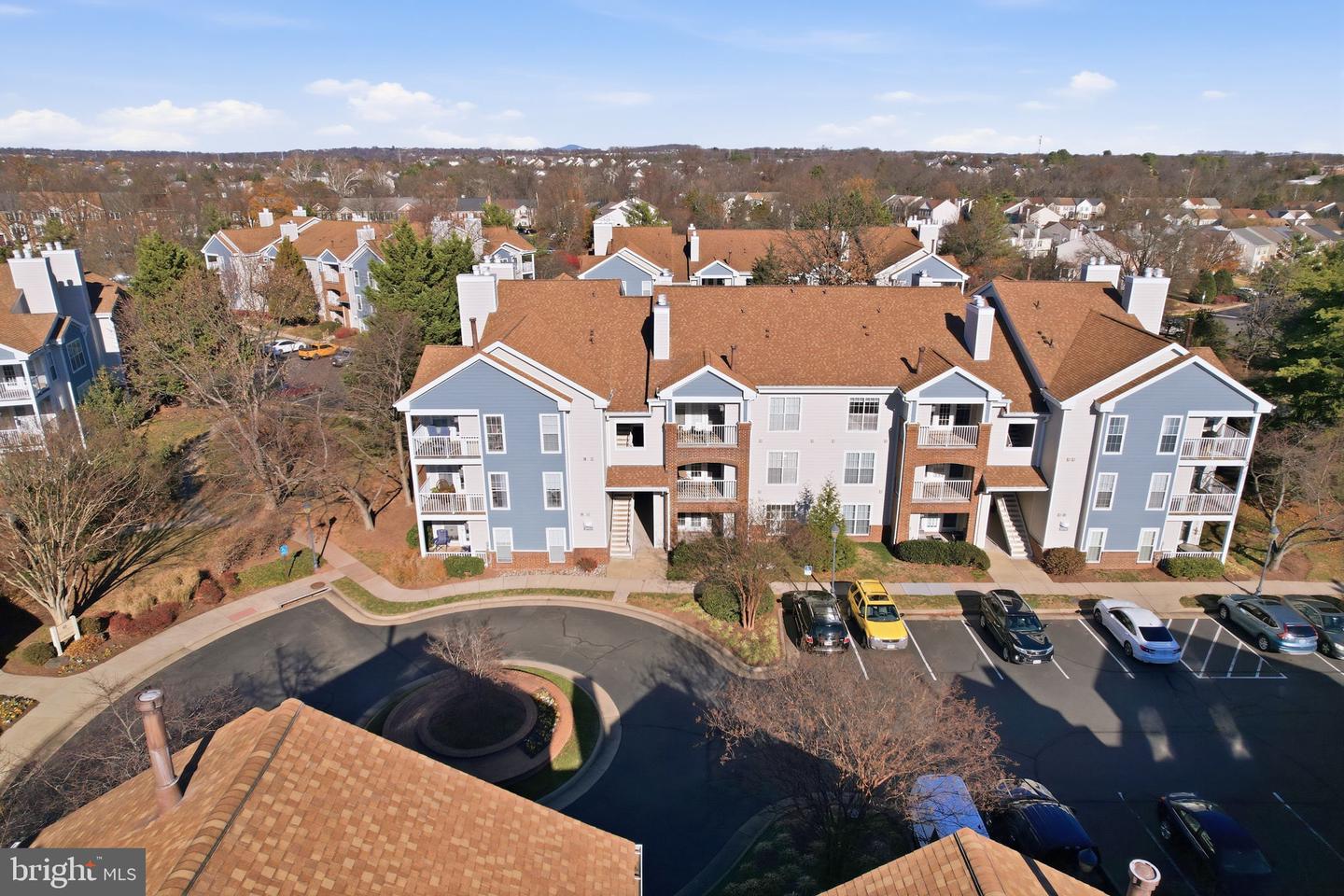 20963 TIMBER RIDGE TER #103, ASHBURN, Virginia 20147, 1 Bedroom Bedrooms, ,1 BathroomBathrooms,Residential,For sale,20963 TIMBER RIDGE TER #103,VALO2111770 MLS # VALO2111770