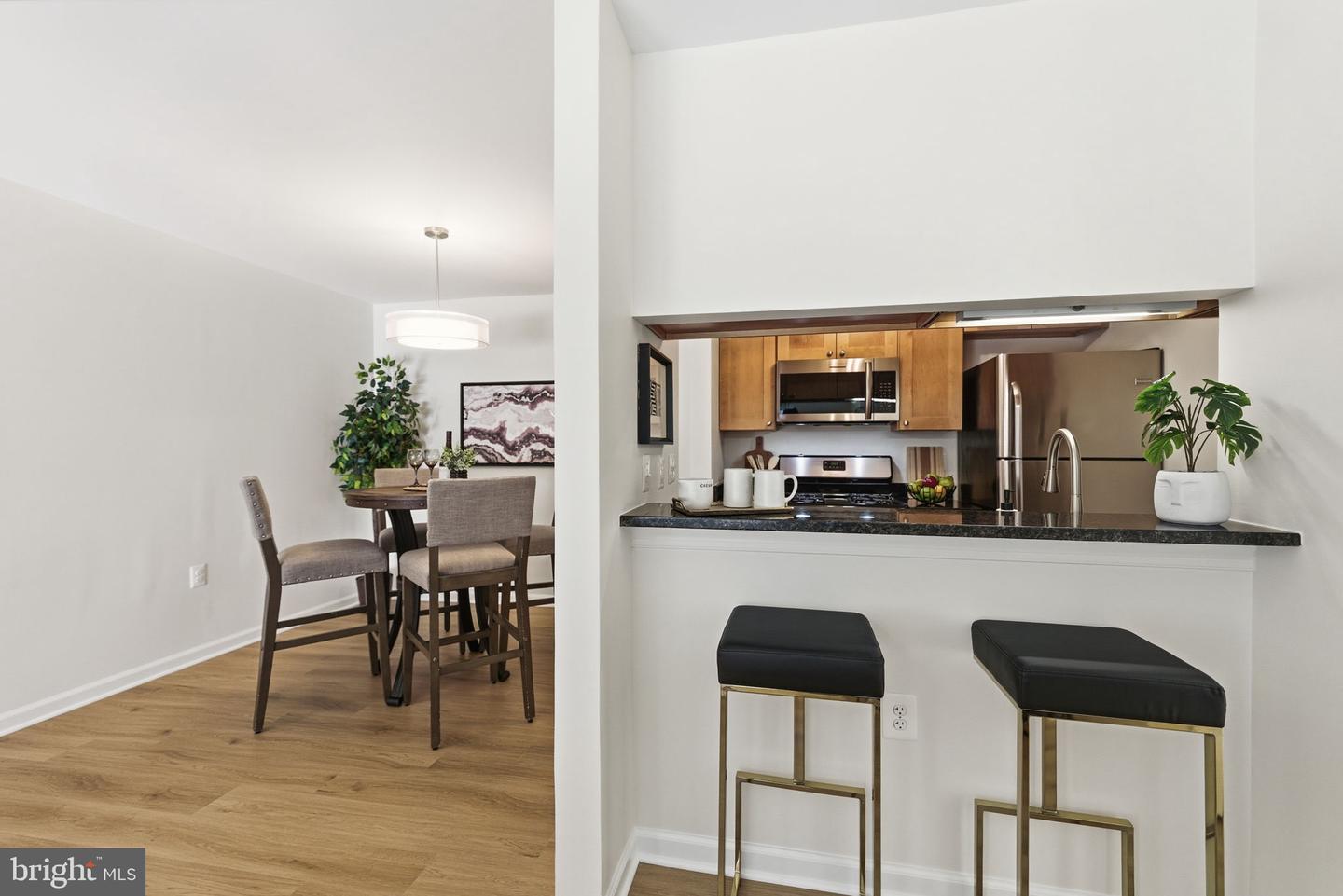 20963 TIMBER RIDGE TER #103, ASHBURN, Virginia 20147, 1 Bedroom Bedrooms, ,1 BathroomBathrooms,Residential,For sale,20963 TIMBER RIDGE TER #103,VALO2111770 MLS # VALO2111770