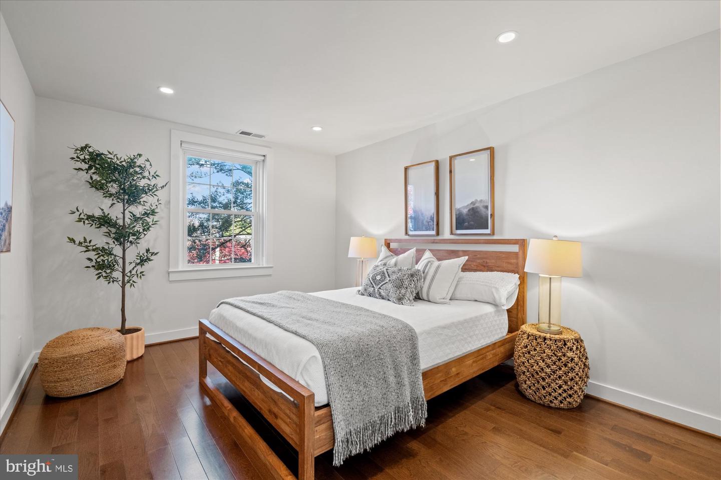 3361 S WAKEFIELD ST #B1, ARLINGTON, Virginia 22206, 3 Bedrooms Bedrooms, ,2 BathroomsBathrooms,Residential,For sale,3361 S WAKEFIELD ST #B1,VAAR2066484 MLS # VAAR2066484 3361 S WAKEFIELD ST #B1, ARLINGTON, Virginia 22206, 3 Bedrooms Bedrooms, ,2 BathroomsBathrooms,Residential,For sale,3361 S WAKEFIELD ST #B1,VAAR2066484 MLS # VAAR2066484