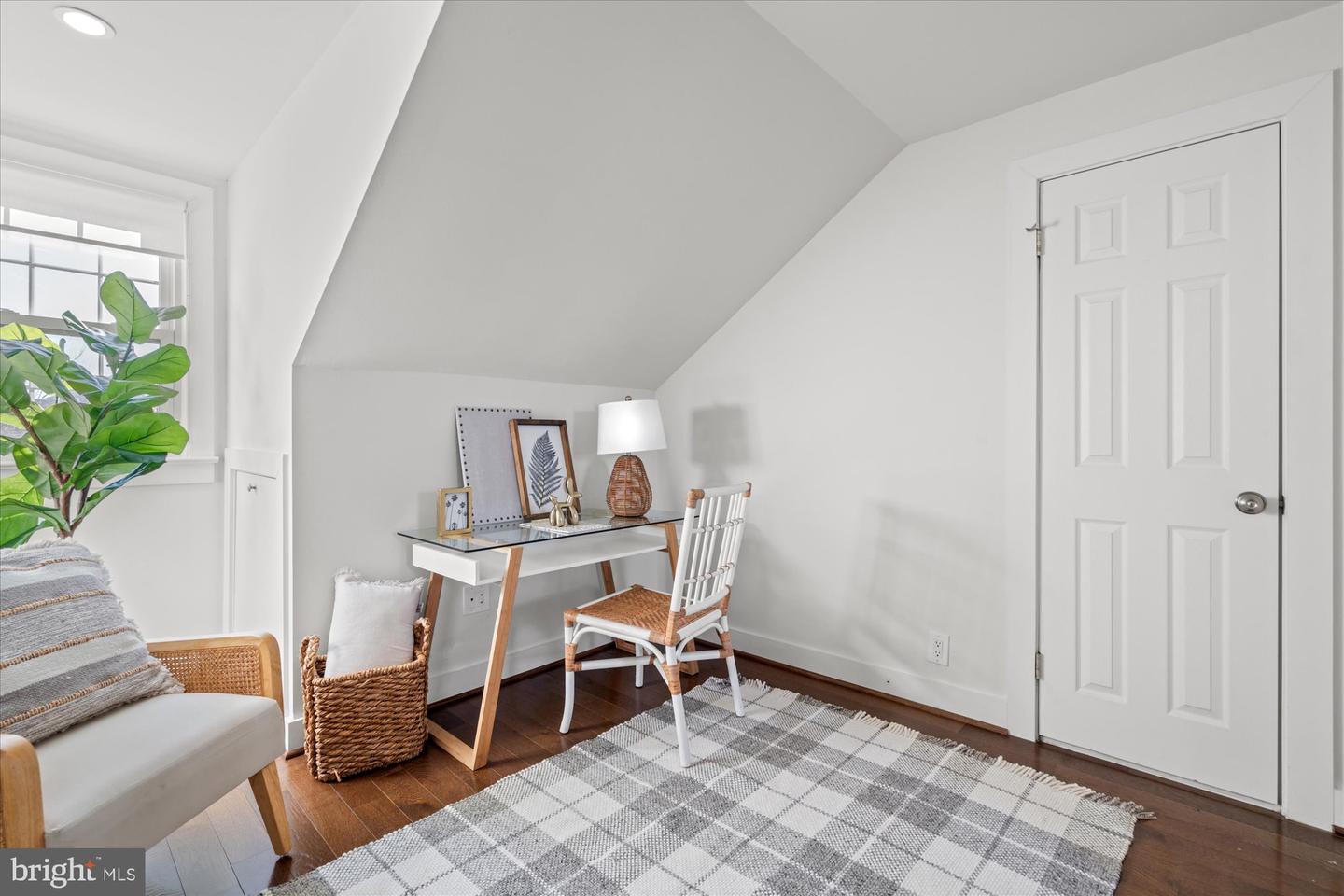 3361 S WAKEFIELD ST #B1, ARLINGTON, Virginia 22206, 3 Bedrooms Bedrooms, ,2 BathroomsBathrooms,Residential,For sale,3361 S WAKEFIELD ST #B1,VAAR2066484 MLS # VAAR2066484 3361 S WAKEFIELD ST #B1, ARLINGTON, Virginia 22206, 3 Bedrooms Bedrooms, ,2 BathroomsBathrooms,Residential,For sale,3361 S WAKEFIELD ST #B1,VAAR2066484 MLS # VAAR2066484