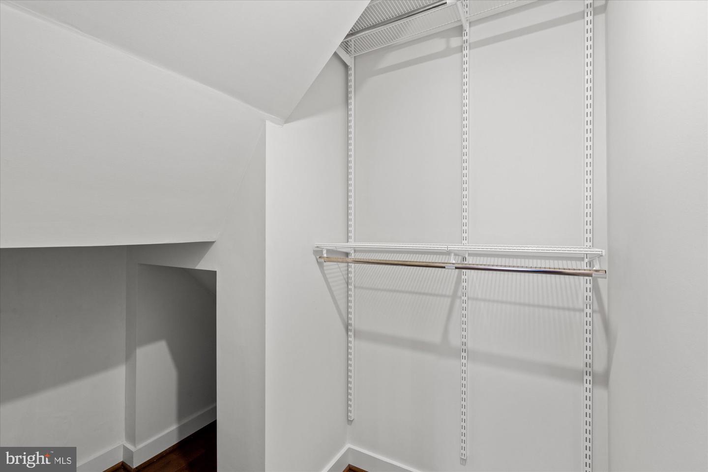 3361 S WAKEFIELD ST #B1, ARLINGTON, Virginia 22206, 3 Bedrooms Bedrooms, ,2 BathroomsBathrooms,Residential,For sale,3361 S WAKEFIELD ST #B1,VAAR2066484 MLS # VAAR2066484 3361 S WAKEFIELD ST #B1, ARLINGTON, Virginia 22206, 3 Bedrooms Bedrooms, ,2 BathroomsBathrooms,Residential,For sale,3361 S WAKEFIELD ST #B1,VAAR2066484 MLS # VAAR2066484