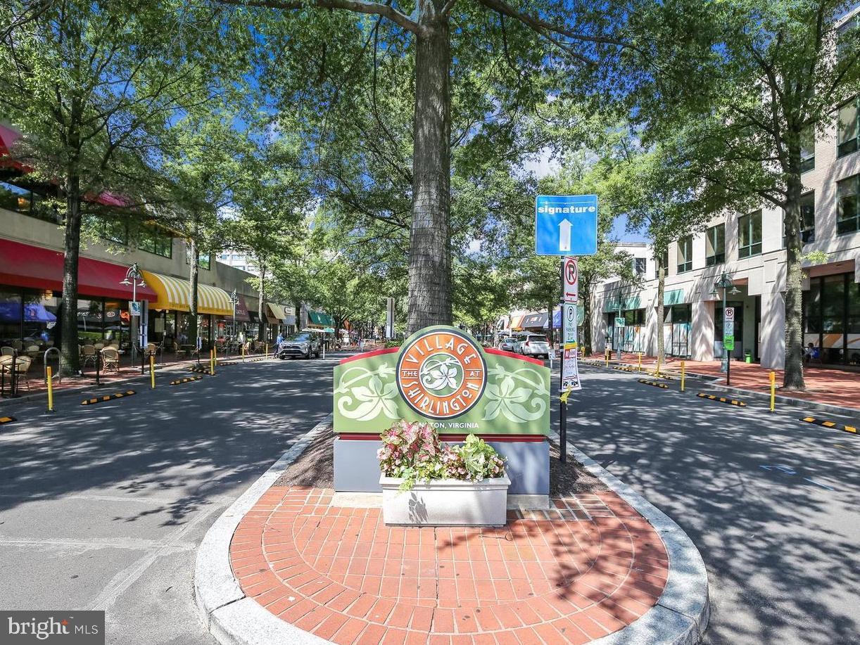 3361 S WAKEFIELD ST #B1, ARLINGTON, Virginia 22206, 3 Bedrooms Bedrooms, ,2 BathroomsBathrooms,Residential,For sale,3361 S WAKEFIELD ST #B1,VAAR2066484 MLS # VAAR2066484 3361 S WAKEFIELD ST #B1, ARLINGTON, Virginia 22206, 3 Bedrooms Bedrooms, ,2 BathroomsBathrooms,Residential,For sale,3361 S WAKEFIELD ST #B1,VAAR2066484 MLS # VAAR2066484