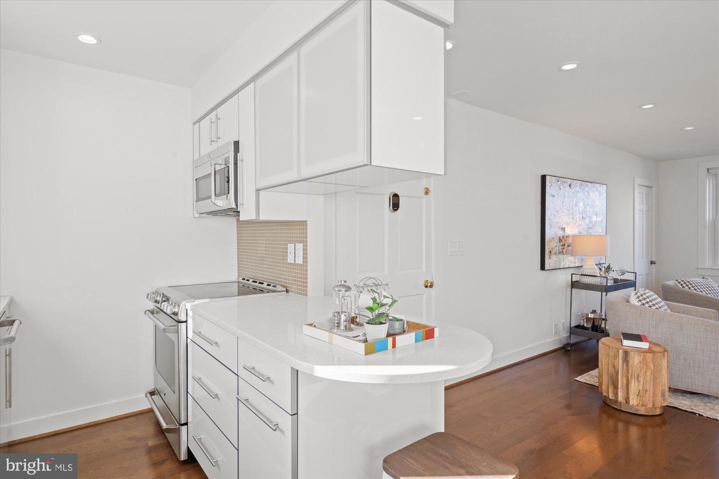 3361 S WAKEFIELD ST #B1, ARLINGTON, Virginia 22206, 3 Bedrooms Bedrooms, ,2 BathroomsBathrooms,Residential,For sale,3361 S WAKEFIELD ST #B1,VAAR2066484 MLS # VAAR2066484 3361 S WAKEFIELD ST #B1, ARLINGTON, Virginia 22206, 3 Bedrooms Bedrooms, ,2 BathroomsBathrooms,Residential,For sale,3361 S WAKEFIELD ST #B1,VAAR2066484 MLS # VAAR2066484