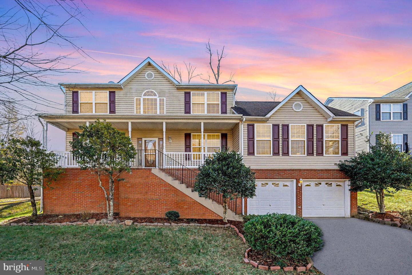 51 WOODLEIGH LN, STAFFORD, Virginia 22556, 5 Bedrooms Bedrooms, ,3 BathroomsBathrooms,Residential,For sale,51 WOODLEIGH LN,VAST2044480 MLS # VAST2044480 51 WOODLEIGH LN, STAFFORD, Virginia 22556, 5 Bedrooms Bedrooms, ,3 BathroomsBathrooms,Residential,For sale,51 WOODLEIGH LN,VAST2044480 MLS # VAST2044480