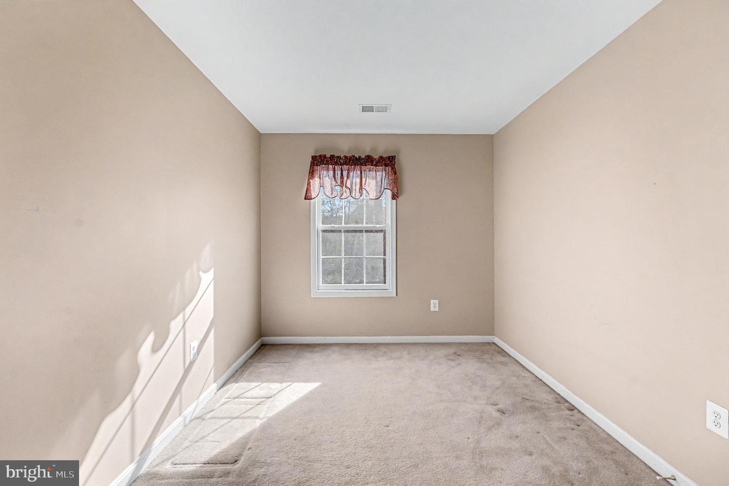 51 WOODLEIGH LN, STAFFORD, Virginia 22556, 5 Bedrooms Bedrooms, ,3 BathroomsBathrooms,Residential,For sale,51 WOODLEIGH LN,VAST2044480 MLS # VAST2044480 51 WOODLEIGH LN, STAFFORD, Virginia 22556, 5 Bedrooms Bedrooms, ,3 BathroomsBathrooms,Residential,For sale,51 WOODLEIGH LN,VAST2044480 MLS # VAST2044480