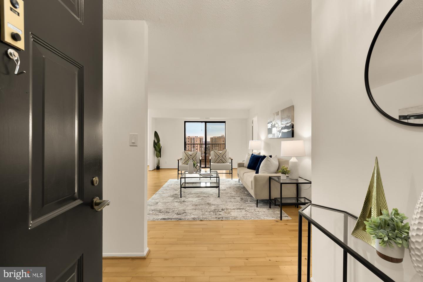 5901 MOUNT EAGLE DR #1116, ALEXANDRIA, Virginia 22303, 2 Bedrooms Bedrooms, ,2 BathroomsBathrooms,Residential,For sale,5901 MOUNT EAGLE DR #1116,VAFX2280414 MLS # VAFX2280414