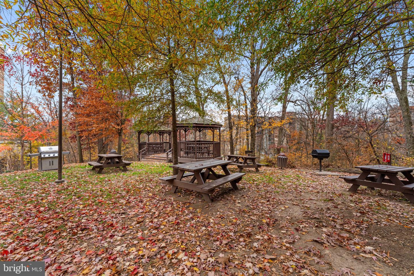 5901 MOUNT EAGLE DR #1116, ALEXANDRIA, Virginia 22303, 2 Bedrooms Bedrooms, ,2 BathroomsBathrooms,Residential,For sale,5901 MOUNT EAGLE DR #1116,VAFX2280414 MLS # VAFX2280414