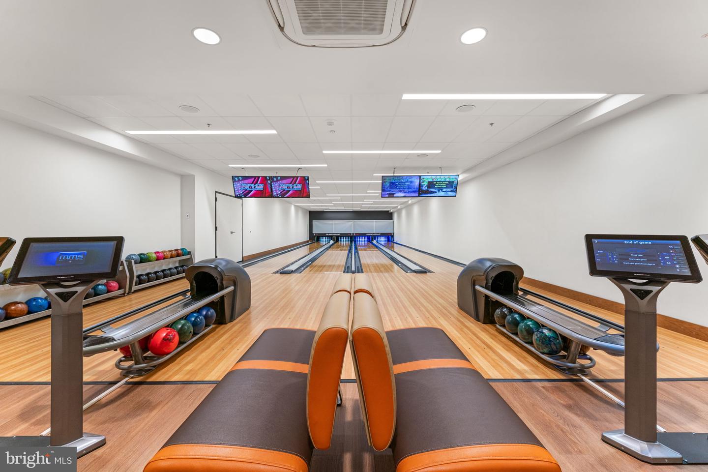 5901 MOUNT EAGLE DR #1116, ALEXANDRIA, Virginia 22303, 2 Bedrooms Bedrooms, ,2 BathroomsBathrooms,Residential,For sale,5901 MOUNT EAGLE DR #1116,VAFX2280414 MLS # VAFX2280414