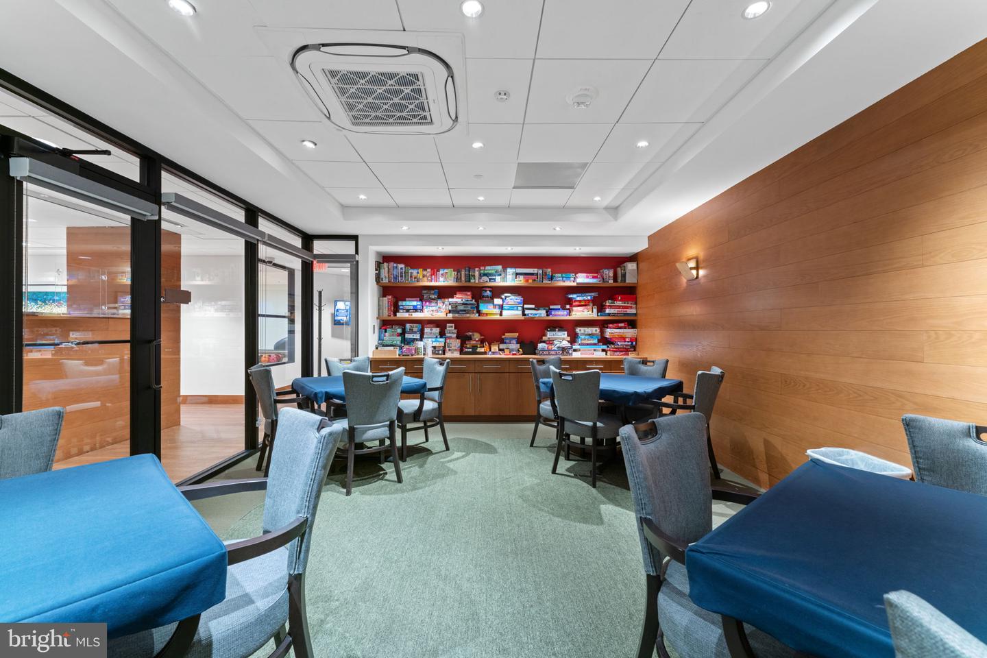 5901 MOUNT EAGLE DR #1116, ALEXANDRIA, Virginia 22303, 2 Bedrooms Bedrooms, ,2 BathroomsBathrooms,Residential,For sale,5901 MOUNT EAGLE DR #1116,VAFX2280414 MLS # VAFX2280414