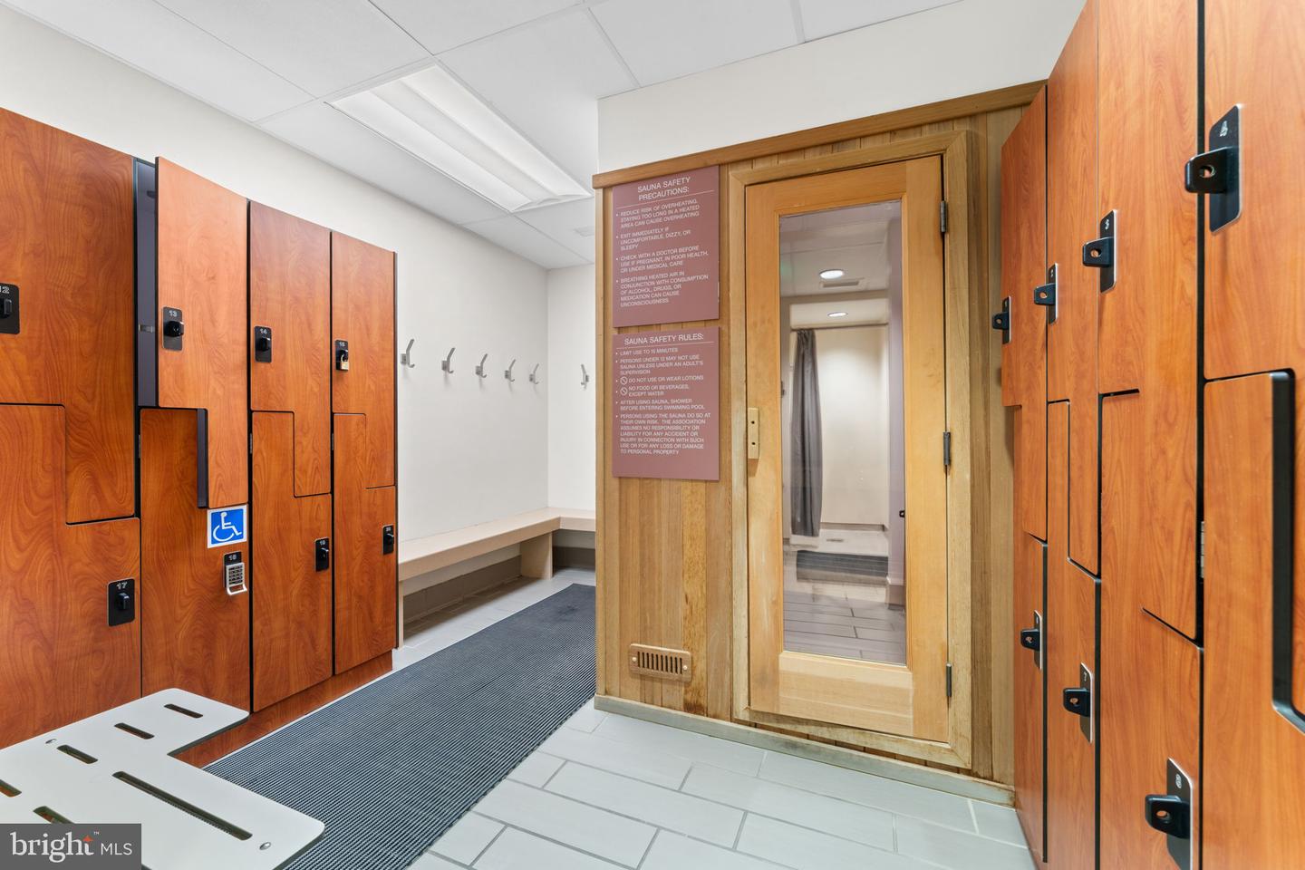 5901 MOUNT EAGLE DR #1116, ALEXANDRIA, Virginia 22303, 2 Bedrooms Bedrooms, ,2 BathroomsBathrooms,Residential,For sale,5901 MOUNT EAGLE DR #1116,VAFX2280414 MLS # VAFX2280414