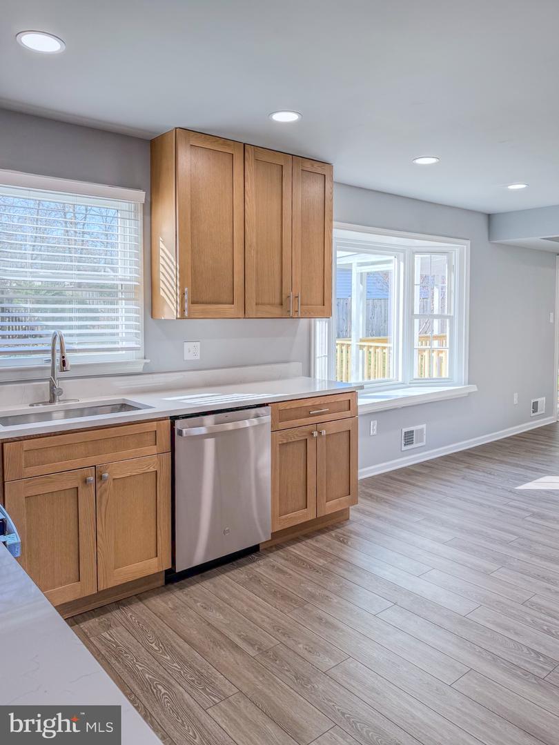 7506 TODD PL, MANASSAS, Virginia 20109, 4 Bedrooms Bedrooms, ,2 BathroomsBathrooms,Residential,For sale,7506 TODD PL,VAPW2108376 MLS # VAPW2108376 7506 TODD PL, MANASSAS, Virginia 20109, 4 Bedrooms Bedrooms, ,2 BathroomsBathrooms,Residential,For sale,7506 TODD PL,VAPW2108376 MLS # VAPW2108376