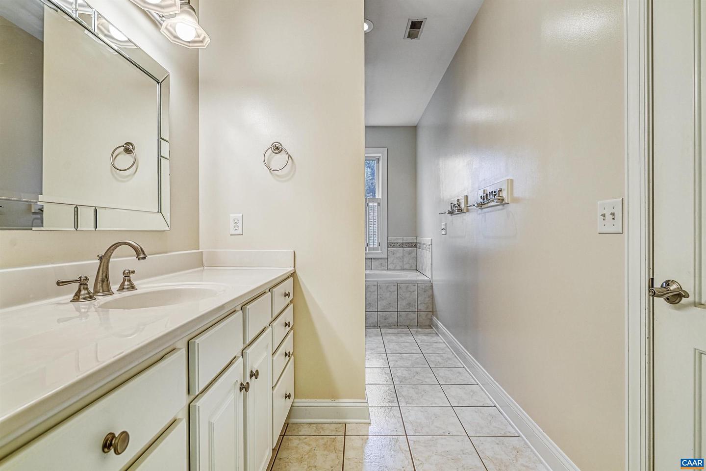 4885 MECHUMS RIVER RD, CHARLOTTESVILLE, Virginia 22901, 5 Bedrooms Bedrooms, ,3 BathroomsBathrooms,Residential,For sale,4885 MECHUMS RIVER RD,671477 MLS # 671477 4885 MECHUMS RIVER RD, CHARLOTTESVILLE, Virginia 22901, 5 Bedrooms Bedrooms, ,3 BathroomsBathrooms,Residential,For sale,4885 MECHUMS RIVER RD,671477 MLS # 671477