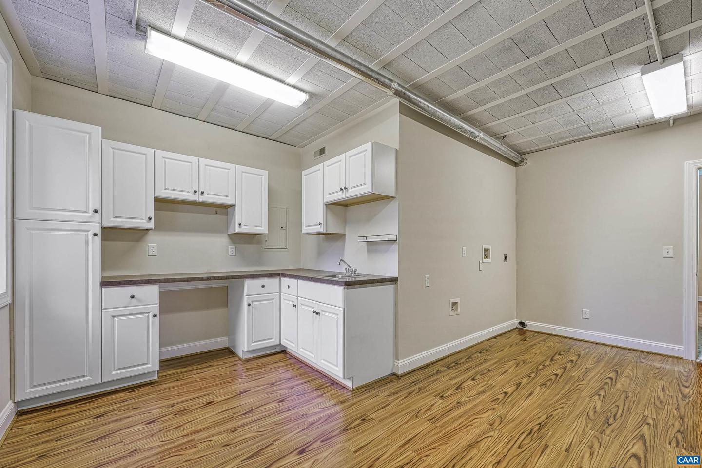 4885 MECHUMS RIVER RD, CHARLOTTESVILLE, Virginia 22901, 5 Bedrooms Bedrooms, ,3 BathroomsBathrooms,Residential,For sale,4885 MECHUMS RIVER RD,671477 MLS # 671477 4885 MECHUMS RIVER RD, CHARLOTTESVILLE, Virginia 22901, 5 Bedrooms Bedrooms, ,3 BathroomsBathrooms,Residential,For sale,4885 MECHUMS RIVER RD,671477 MLS # 671477