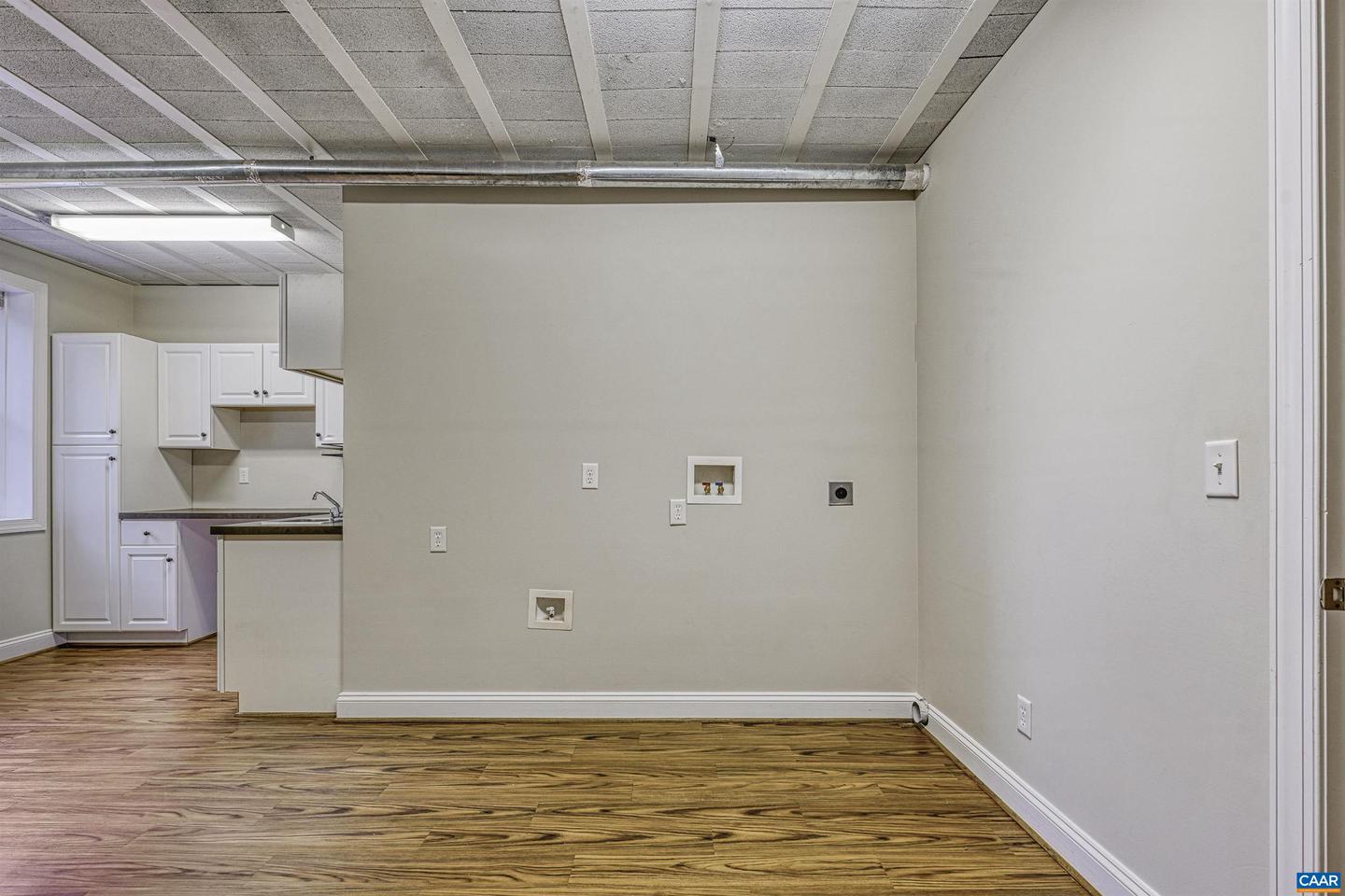 4885 MECHUMS RIVER RD, CHARLOTTESVILLE, Virginia 22901, 5 Bedrooms Bedrooms, ,3 BathroomsBathrooms,Residential,For sale,4885 MECHUMS RIVER RD,671477 MLS # 671477 4885 MECHUMS RIVER RD, CHARLOTTESVILLE, Virginia 22901, 5 Bedrooms Bedrooms, ,3 BathroomsBathrooms,Residential,For sale,4885 MECHUMS RIVER RD,671477 MLS # 671477