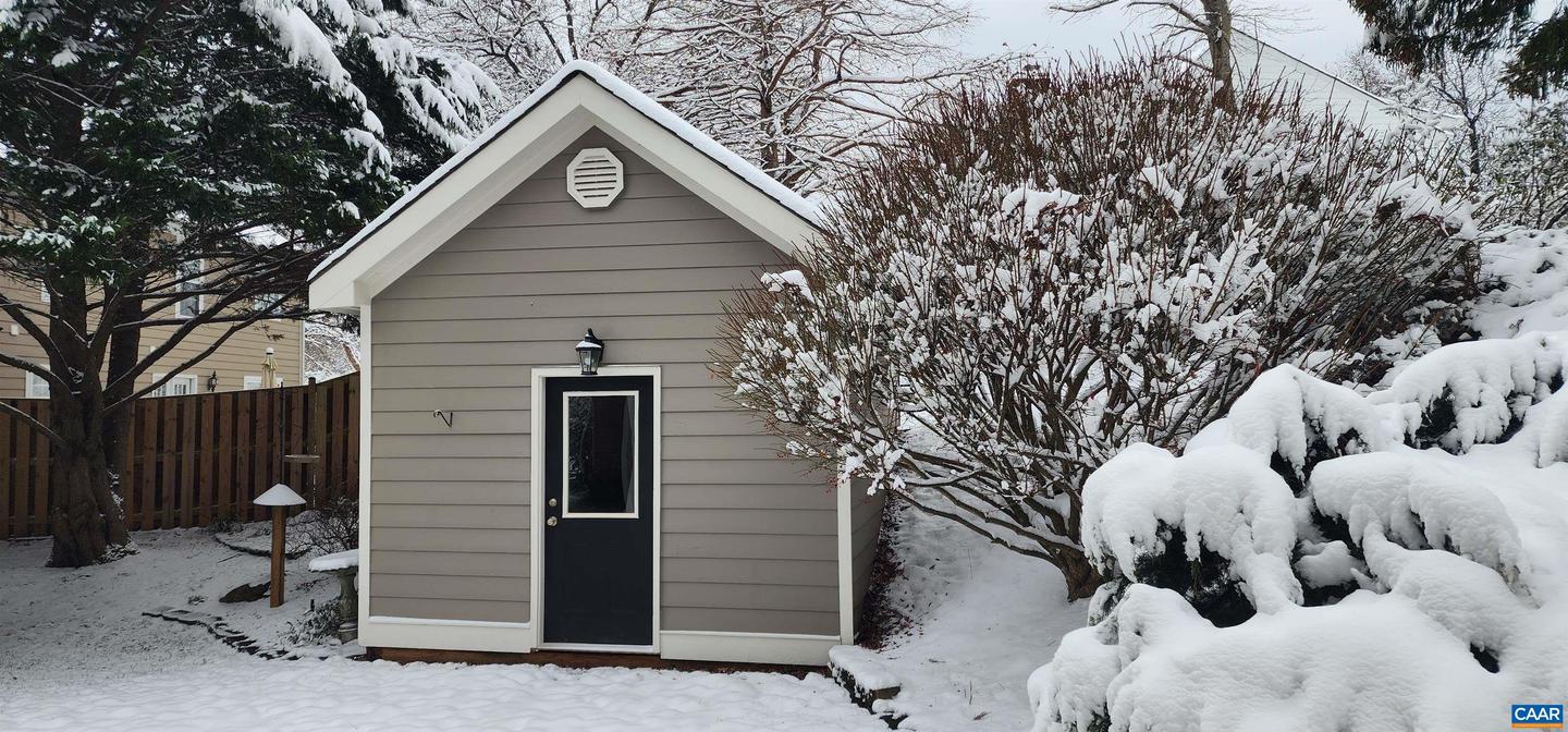 4885 MECHUMS RIVER RD, CHARLOTTESVILLE, Virginia 22901, 5 Bedrooms Bedrooms, ,3 BathroomsBathrooms,Residential,For sale,4885 MECHUMS RIVER RD,671477 MLS # 671477