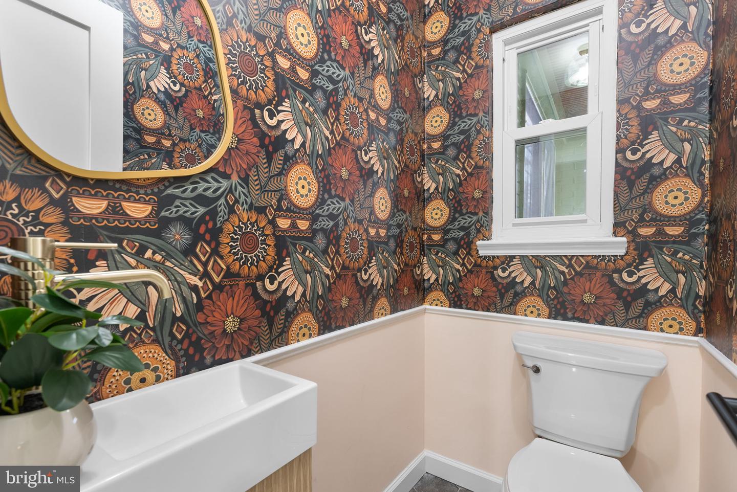 6328 NORTH CAPITOL ST NW, WASHINGTON, District Of Columbia 20011, 3 Bedrooms Bedrooms, ,2 BathroomsBathrooms,Residential,For sale,6328 NORTH CAPITOL ST NW,DCDC2233202 MLS # DCDC2233202