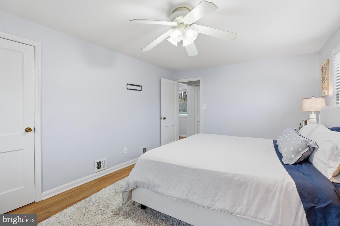 6539 OAKWOOD DR, FALLS CHURCH, Virginia 22041, 4 Bedrooms Bedrooms, 12 Rooms Rooms,2 BathroomsBathrooms,Residential,For sale,6539 OAKWOOD DR,VAFX2280744 MLS # VAFX2280744