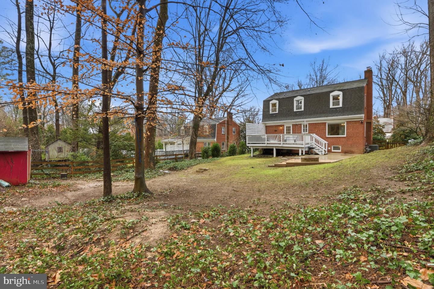 6539 OAKWOOD DR, FALLS CHURCH, Virginia 22041, 4 Bedrooms Bedrooms, 12 Rooms Rooms,2 BathroomsBathrooms,Residential,For sale,6539 OAKWOOD DR,VAFX2280744 MLS # VAFX2280744