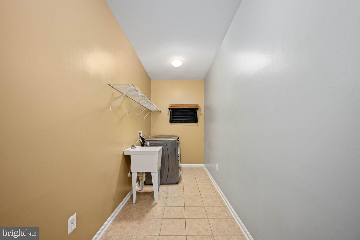 9426 RESERVOIR RD, FREDERICKSBURG, Virginia 22407, 4 Bedrooms Bedrooms, ,3 BathroomsBathrooms,Residential,For sale,9426 RESERVOIR RD,VASP2037878 MLS # VASP2037878