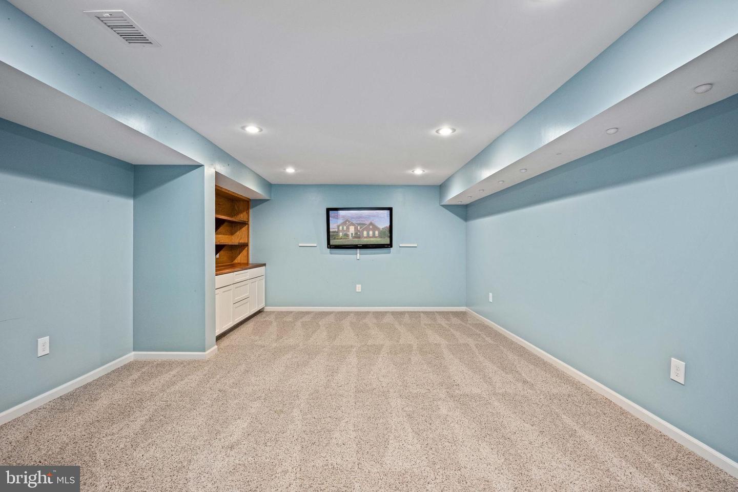 9426 RESERVOIR RD, FREDERICKSBURG, Virginia 22407, 4 Bedrooms Bedrooms, ,3 BathroomsBathrooms,Residential,For sale,9426 RESERVOIR RD,VASP2037878 MLS # VASP2037878