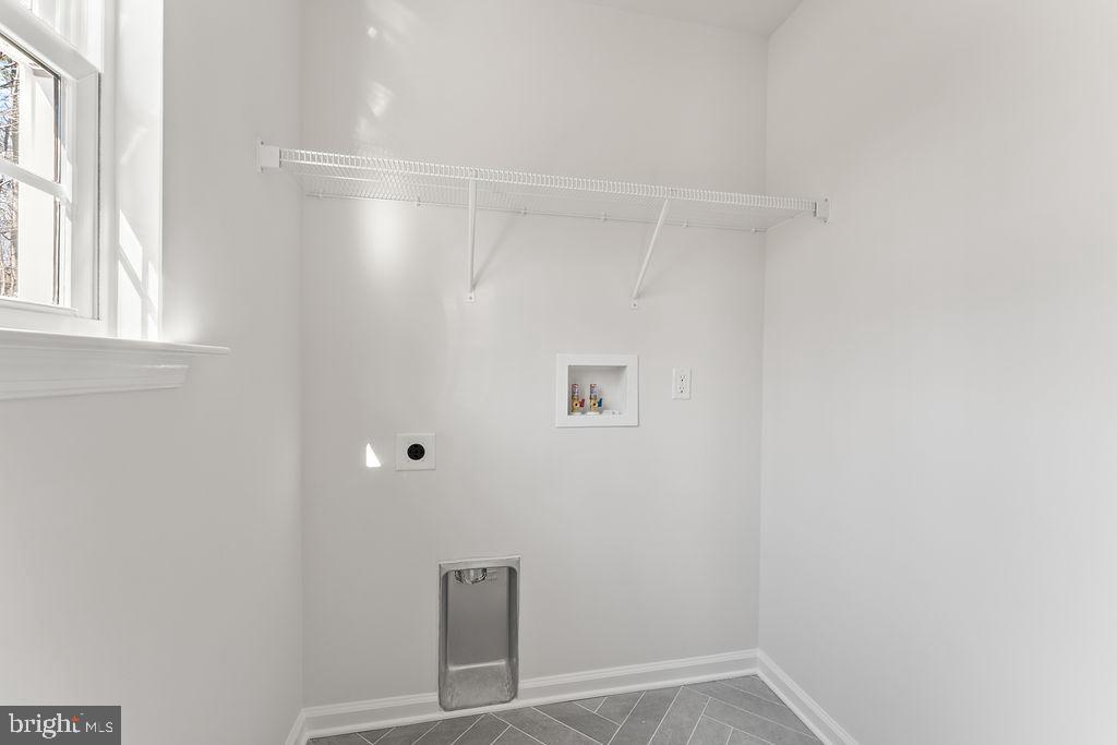 4292 MOODY TOWN RD, BUMPASS, Virginia 23024, 5 Bedrooms Bedrooms, ,3 BathroomsBathrooms,Residential,For sale,4292 MOODY TOWN RD,VALA2008970 MLS # VALA2008970