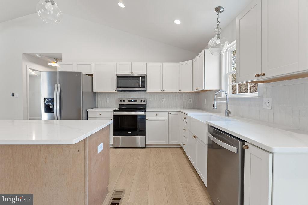 4292 MOODY TOWN RD, BUMPASS, Virginia 23024, 5 Bedrooms Bedrooms, ,3 BathroomsBathrooms,Residential,For sale,4292 MOODY TOWN RD,VALA2008970 MLS # VALA2008970