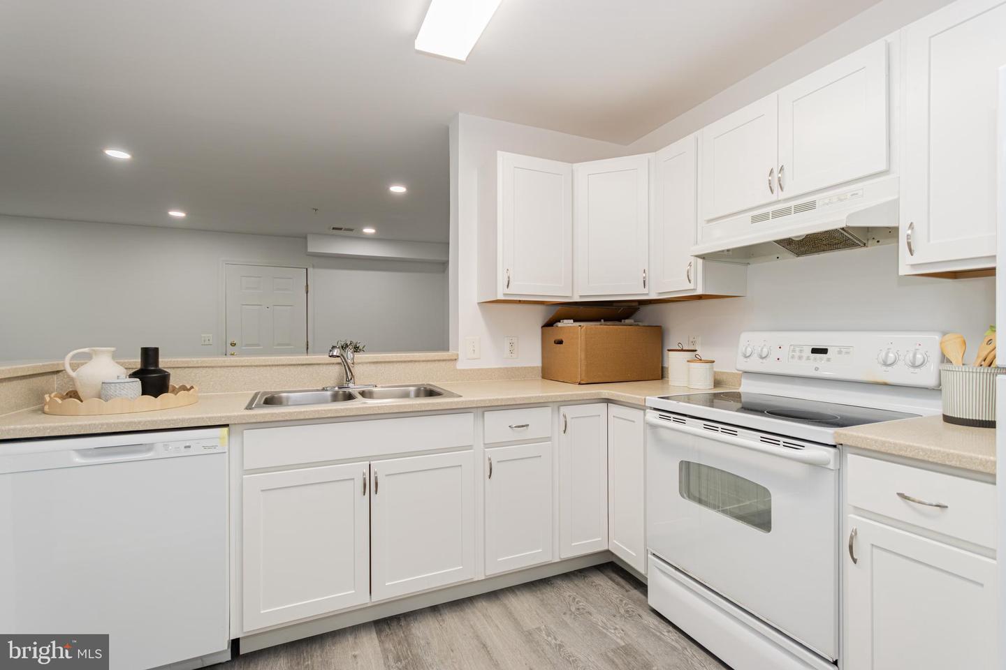 505 GARRISON WOODS DR #124, STAFFORD, Virginia 22556, 3 Bedrooms Bedrooms, ,2 BathroomsBathrooms,Residential,For sale,505 GARRISON WOODS DR #124,VAST2044496 MLS # VAST2044496