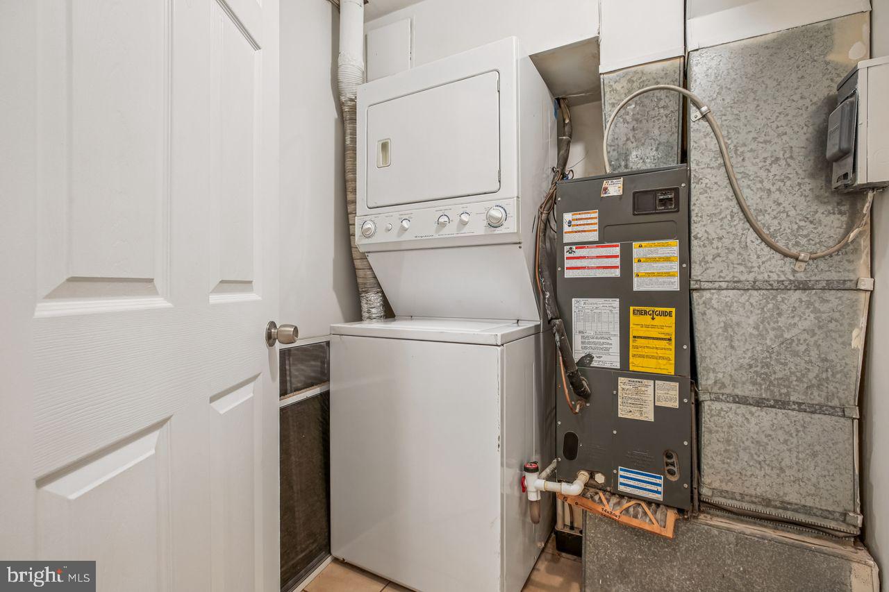 1124 G ST NE, WASHINGTON, District Of Columbia 20002, 4 Bedrooms Bedrooms, 8 Rooms Rooms,3 BathroomsBathrooms,Residential,For sale,1124 G ST NE,DCDC2233634 MLS # DCDC2233634