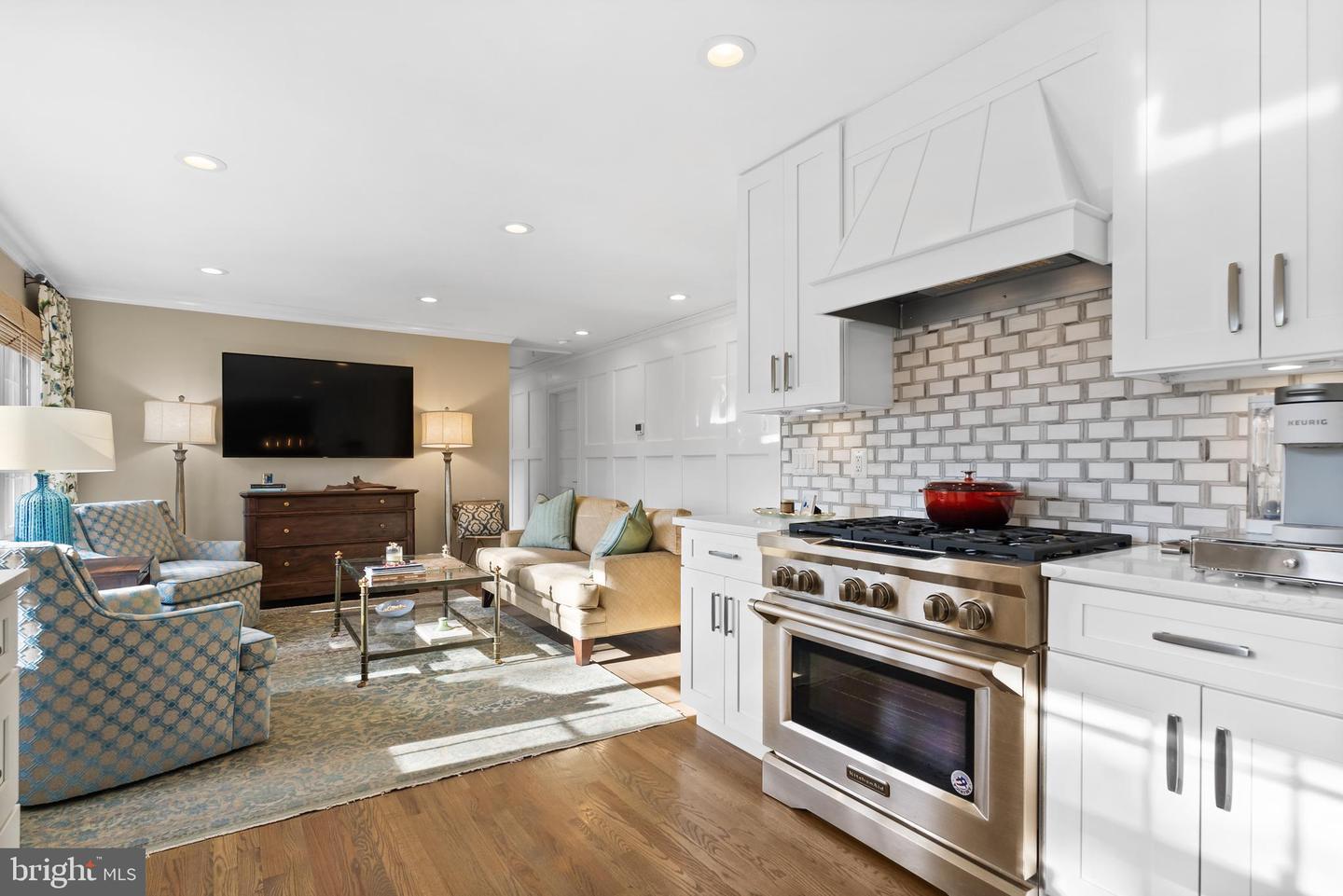 1101 GATEWOOD DR, ALEXANDRIA, Virginia 22307, 3 Bedrooms Bedrooms, ,3 BathroomsBathrooms,Residential,For sale,1101 GATEWOOD DR,VAFX2281292 MLS # VAFX2281292