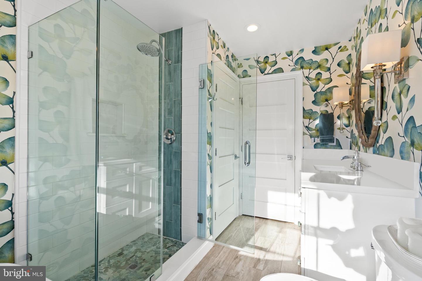 1101 GATEWOOD DR, ALEXANDRIA, Virginia 22307, 3 Bedrooms Bedrooms, ,3 BathroomsBathrooms,Residential,For sale,1101 GATEWOOD DR,VAFX2281292 MLS # VAFX2281292