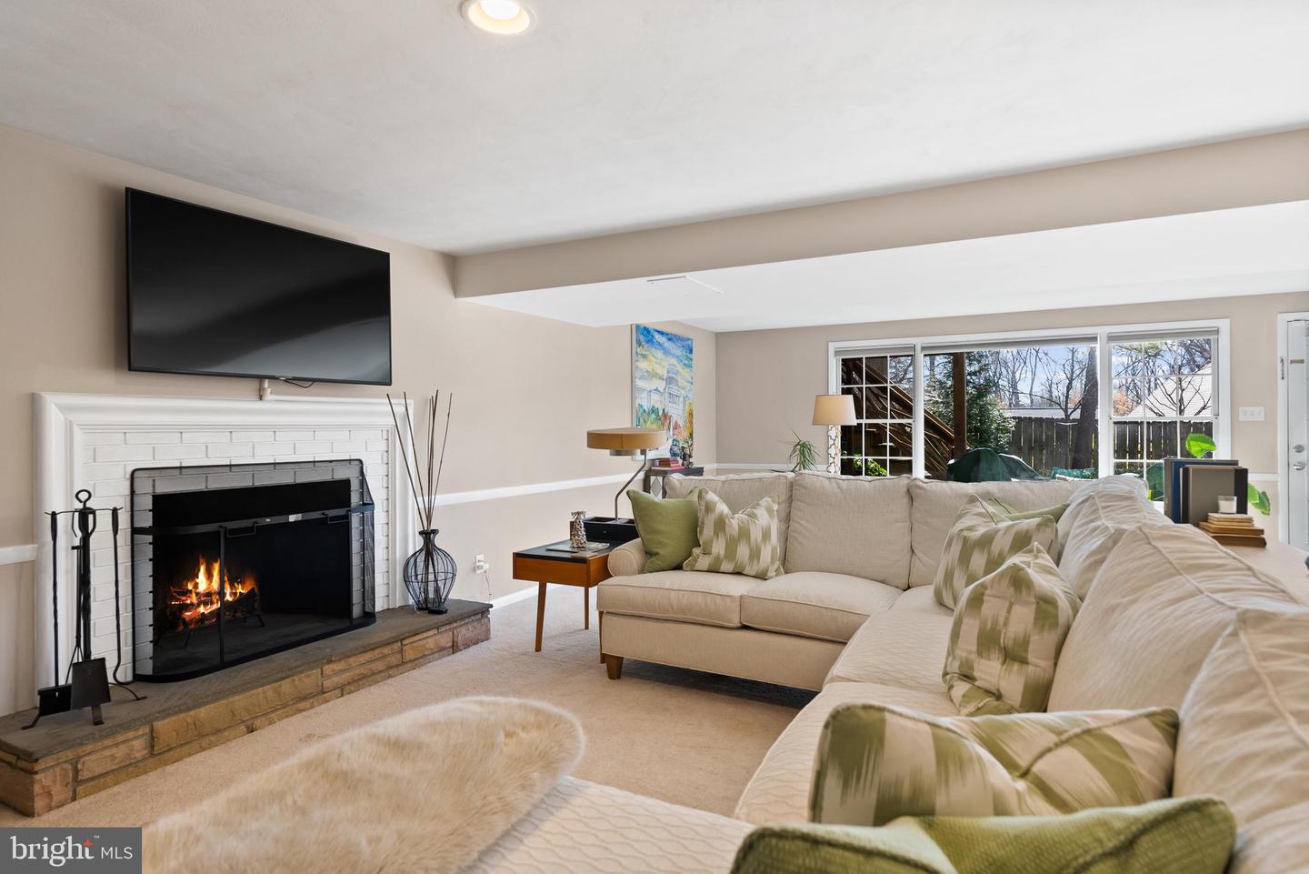 1101 GATEWOOD DR, ALEXANDRIA, Virginia 22307, 3 Bedrooms Bedrooms, ,3 BathroomsBathrooms,Residential,For sale,1101 GATEWOOD DR,VAFX2281292 MLS # VAFX2281292