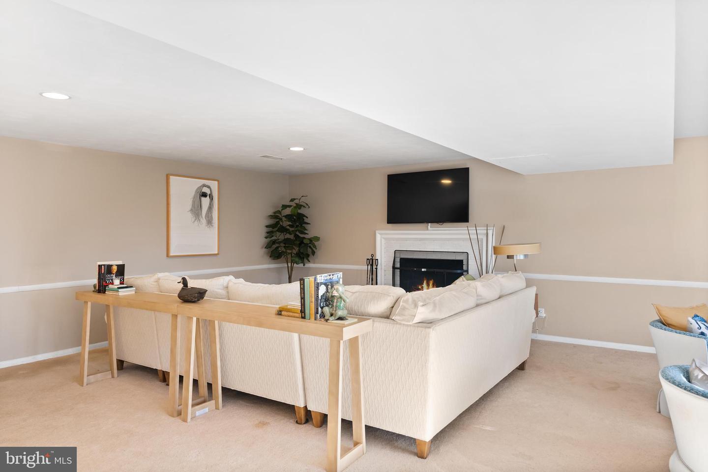 1101 GATEWOOD DR, ALEXANDRIA, Virginia 22307, 3 Bedrooms Bedrooms, ,3 BathroomsBathrooms,Residential,For sale,1101 GATEWOOD DR,VAFX2281292 MLS # VAFX2281292