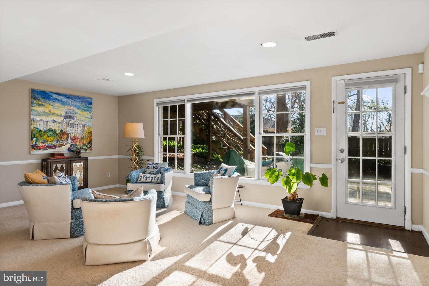 1101 GATEWOOD DR, ALEXANDRIA, Virginia 22307, 3 Bedrooms Bedrooms, ,3 BathroomsBathrooms,Residential,For sale,1101 GATEWOOD DR,VAFX2281292 MLS # VAFX2281292