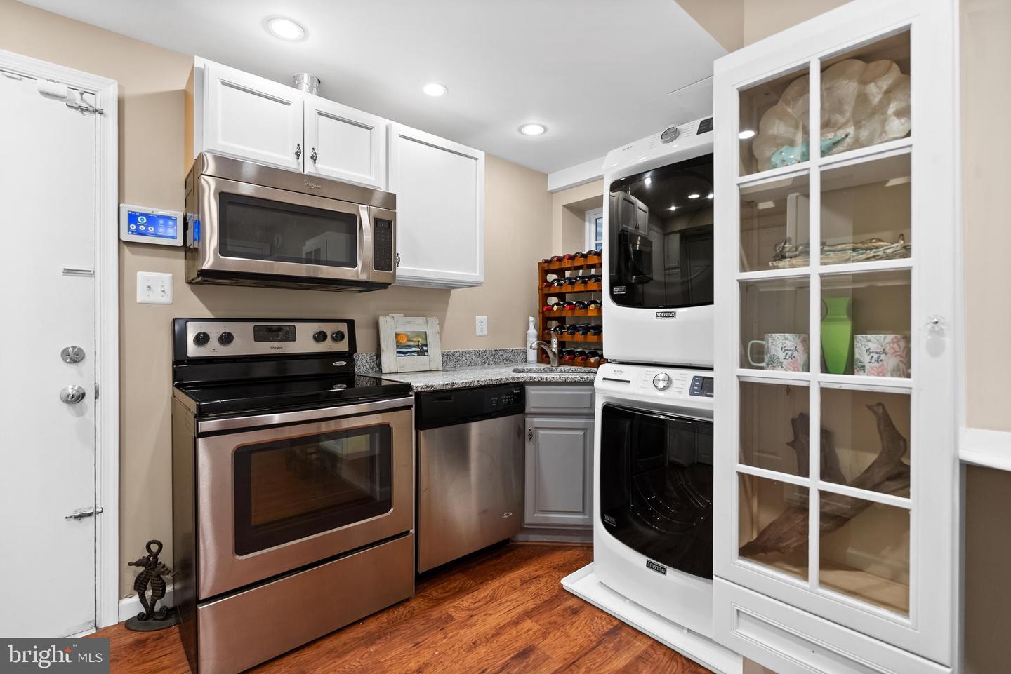 1101 GATEWOOD DR, ALEXANDRIA, Virginia 22307, 3 Bedrooms Bedrooms, ,3 BathroomsBathrooms,Residential,For sale,1101 GATEWOOD DR,VAFX2281292 MLS # VAFX2281292