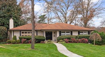 1101 GATEWOOD DR, ALEXANDRIA, Virginia 22307, 3 Bedrooms Bedrooms, ,3 BathroomsBathrooms,Residential,For sale,1101 GATEWOOD DR,VAFX2281292 MLS # VAFX2281292