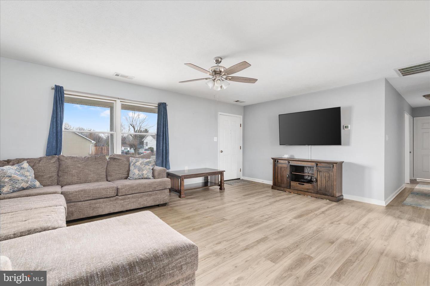 213 TANAGER DR, STEPHENS CITY, Virginia 22655, 3 Bedrooms Bedrooms, 7 Rooms Rooms,2 BathroomsBathrooms,Residential,For sale,213 TANAGER DR,VAFV2038310 MLS # VAFV2038310 213 TANAGER DR, STEPHENS CITY, Virginia 22655, 3 Bedrooms Bedrooms, 7 Rooms Rooms,2 BathroomsBathrooms,Residential,For sale,213 TANAGER DR,VAFV2038310 MLS # VAFV2038310