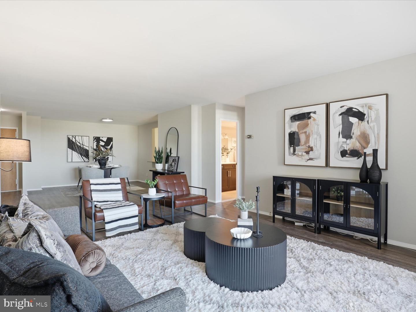 1800 OLD MEADOW RD #1017, MCLEAN, Virginia 22102, 2 Bedrooms Bedrooms, ,2 BathroomsBathrooms,Residential,For sale,1800 OLD MEADOW RD #1017,VAFX2280842 MLS # VAFX2280842