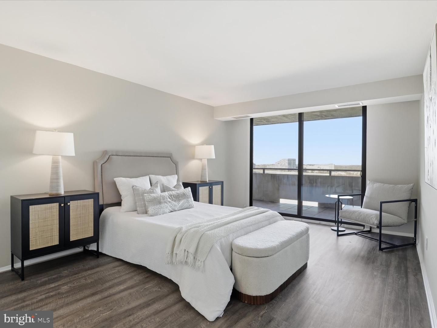 1800 OLD MEADOW RD #1017, MCLEAN, Virginia 22102, 2 Bedrooms Bedrooms, ,2 BathroomsBathrooms,Residential,For sale,1800 OLD MEADOW RD #1017,VAFX2280842 MLS # VAFX2280842