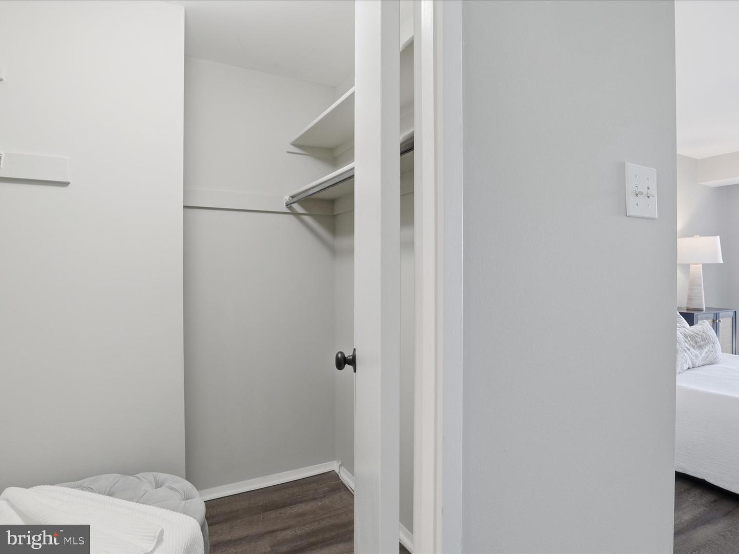 1800 OLD MEADOW RD #1017, MCLEAN, Virginia 22102, 2 Bedrooms Bedrooms, ,2 BathroomsBathrooms,Residential,For sale,1800 OLD MEADOW RD #1017,VAFX2280842 MLS # VAFX2280842