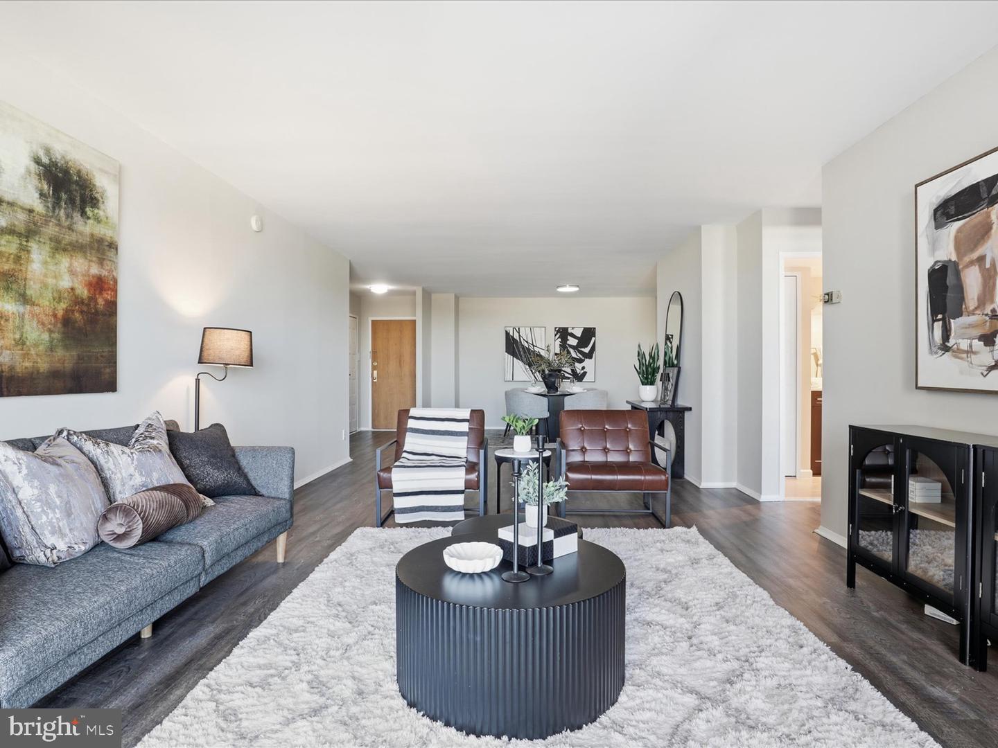 1800 OLD MEADOW RD #1017, MCLEAN, Virginia 22102, 2 Bedrooms Bedrooms, ,2 BathroomsBathrooms,Residential,For sale,1800 OLD MEADOW RD #1017,VAFX2280842 MLS # VAFX2280842