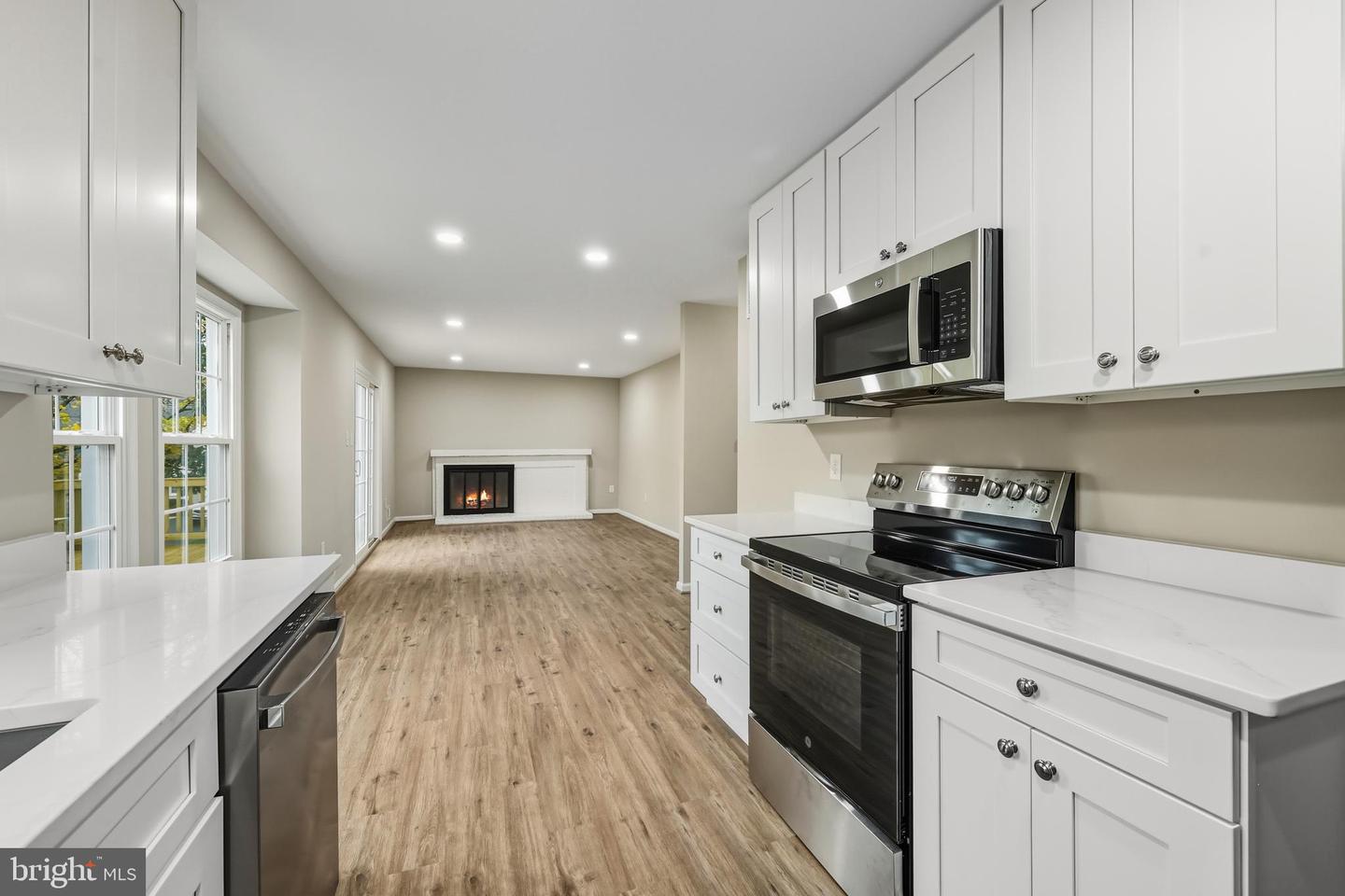 4903 KING DAVID BLVD, ANNANDALE, Virginia 22003, 4 Bedrooms Bedrooms, ,2 BathroomsBathrooms,Residential,For sale,4903 KING DAVID BLVD,VAFX2280888 MLS # VAFX2280888 4903 KING DAVID BLVD, ANNANDALE, Virginia 22003, 4 Bedrooms Bedrooms, ,2 BathroomsBathrooms,Residential,For sale,4903 KING DAVID BLVD,VAFX2280888 MLS # VAFX2280888